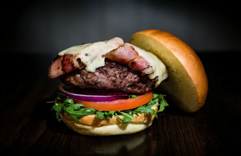 STEAK CANADIEN