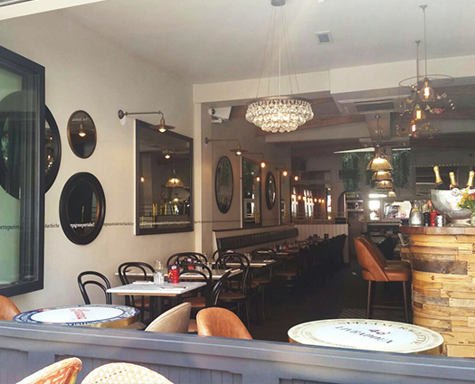 Hache-Clapham-Interior